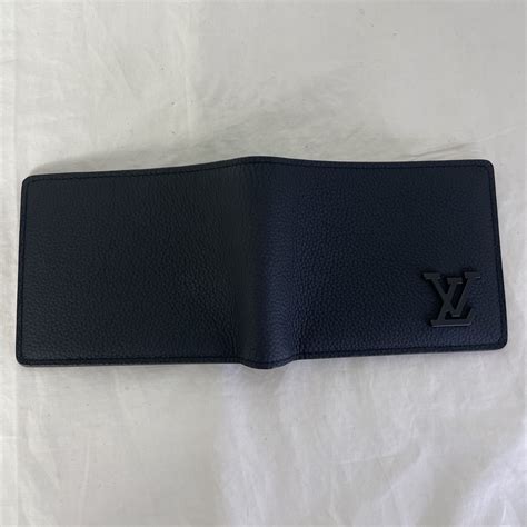 lv aerogram wallet